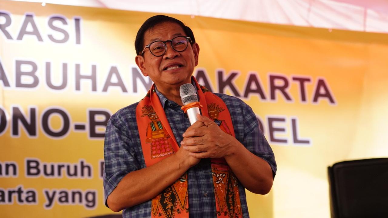 Pramono Anung Janjikan Sertifikasi untuk Buruh Pelabuhan
