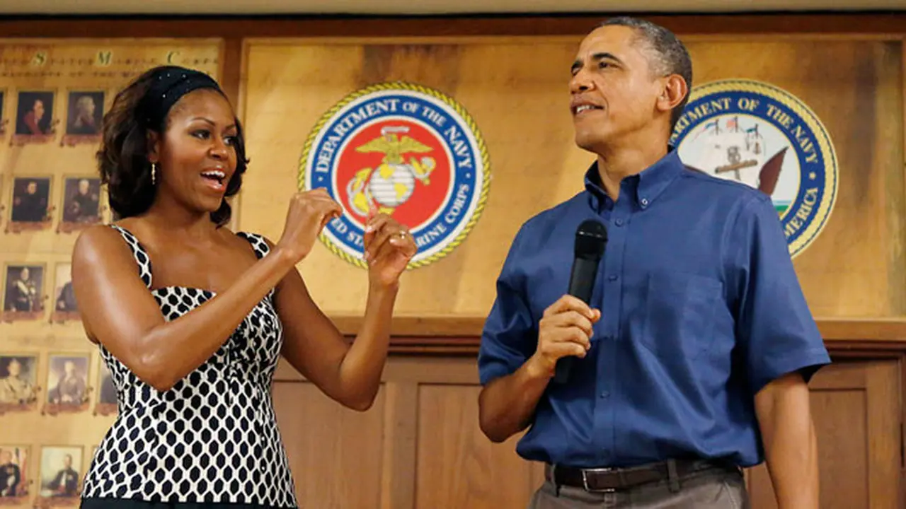 obama-michelle-140106b.jpg