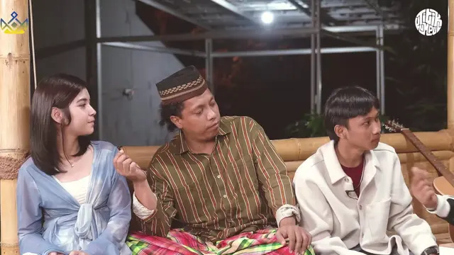 Momen Fajar Sadboy Pamer Pacar Baru di Podcast. (YouTube: Tuah Kreasi)