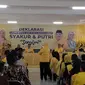 Selain golkar, Pasangan Abdusy Syakur Amin-Luthfianisa Putri Karlina (Santri) mendapatkan dukungan enam parpol perlemen dalam Pilkada Garut 2024. (Liputan6.com/Jayadi Supriadin)