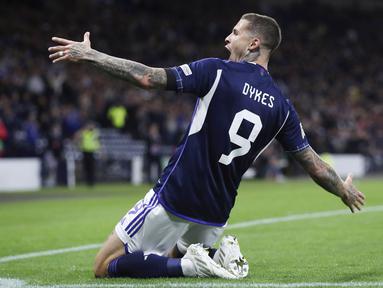 Skotlandia sukses menuntaskan dendam atas Ukraina pada laga UEFA Nations League di Stadion Hampden Park, Kamis (22/9/2022). (AP/Scott Heppell)