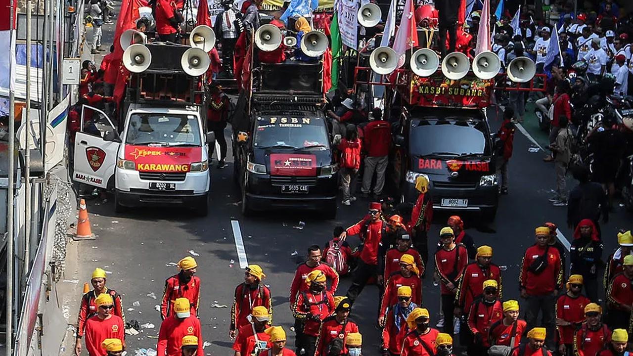 UMP Tahun 2024 di NTB Diusulkan Naik jadi Rp2,4 Juta per Bulan