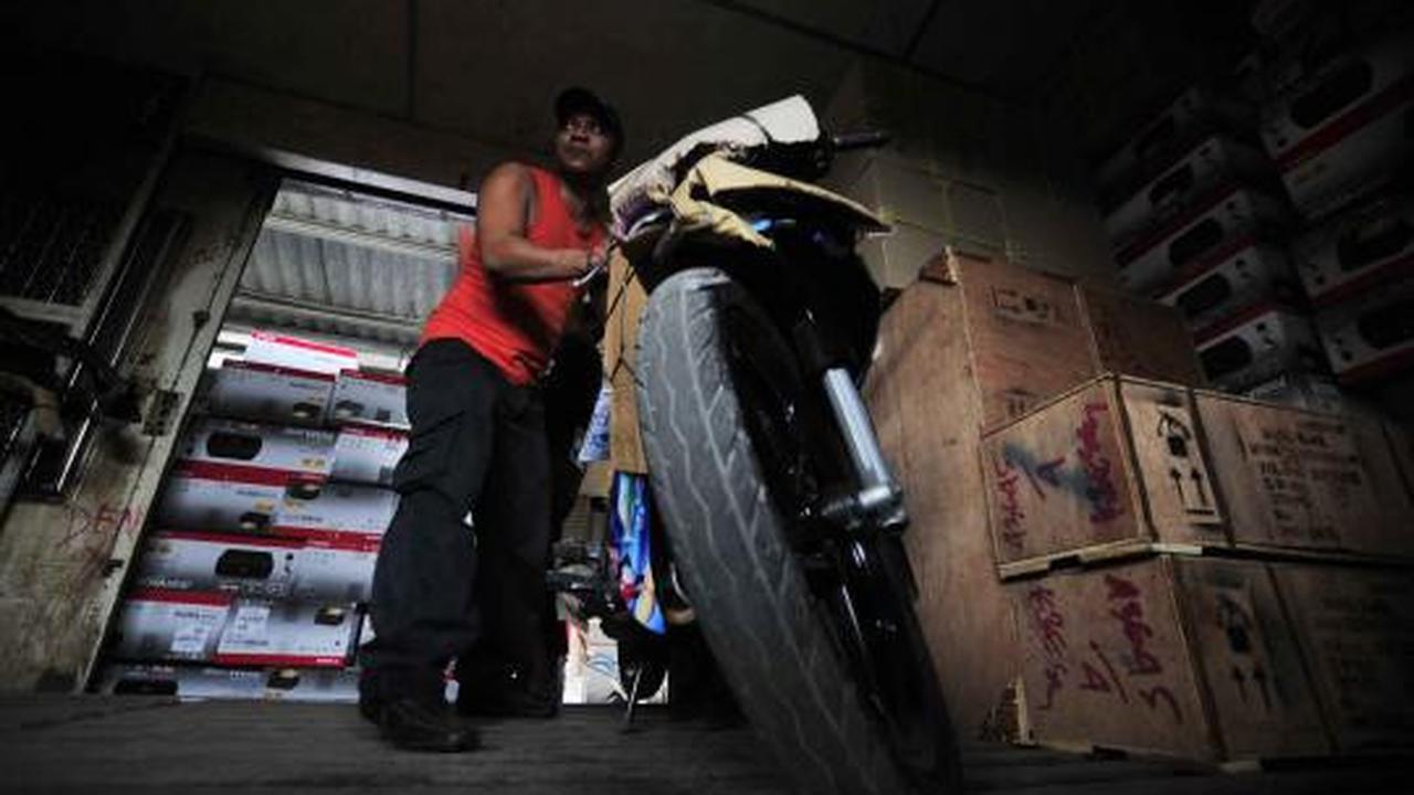 Menengok jasa pengiriman paket motor 