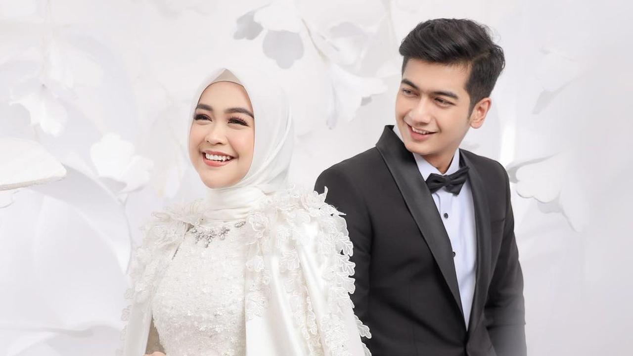 Ria Ricis dan Teuku Ryan. (Foto: Dok. Instagram @teukuryantr)