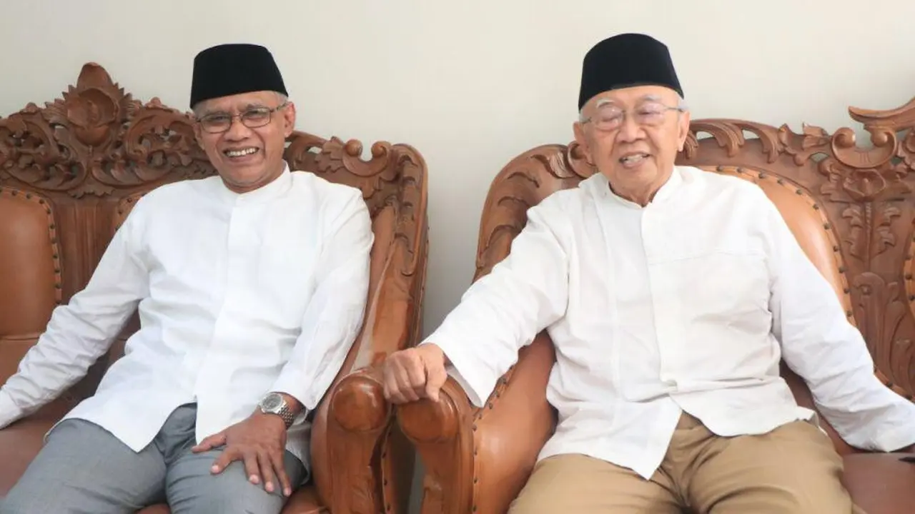 Gus Sholah dan Haedar Nashir. (Foto: Liputan6.com/Dok. PP Muhammadiyah-Switzy Sabandar)