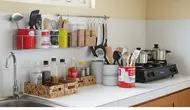 8 Ide Penyimpanan Dapur dari Barang Bekas yang Murah, Kreatif Bikin Ruangan Lebih Rapi