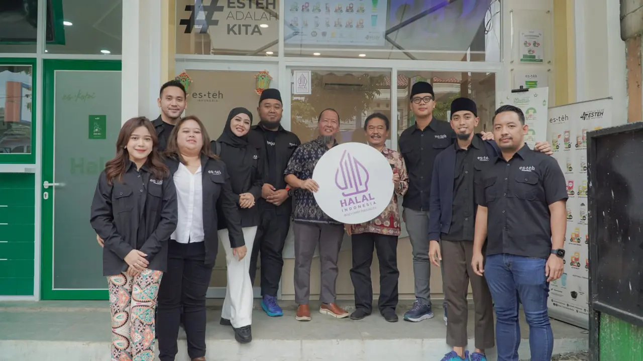 Brisia Jodie dan Jenita Janet Senang Esteh Indonesia Telah Tersertifikasi Halal dari MUI`