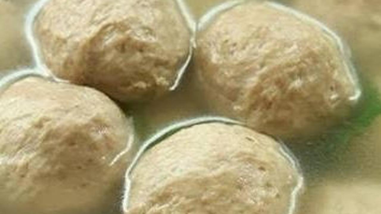 1. Bakso Kenyal Garing