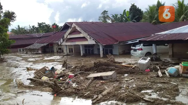 Banjir Bandang di Kecamatan Masamba, Luwu Utara (Fauzan)