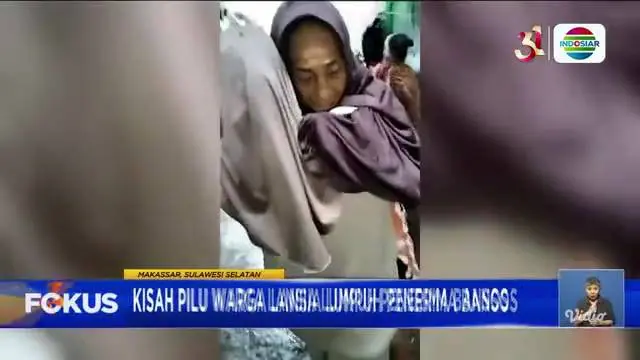 Fokus : Jalan Terputus Akibat Banjir di Sikka, Warga Menerobos Derasnya Arus