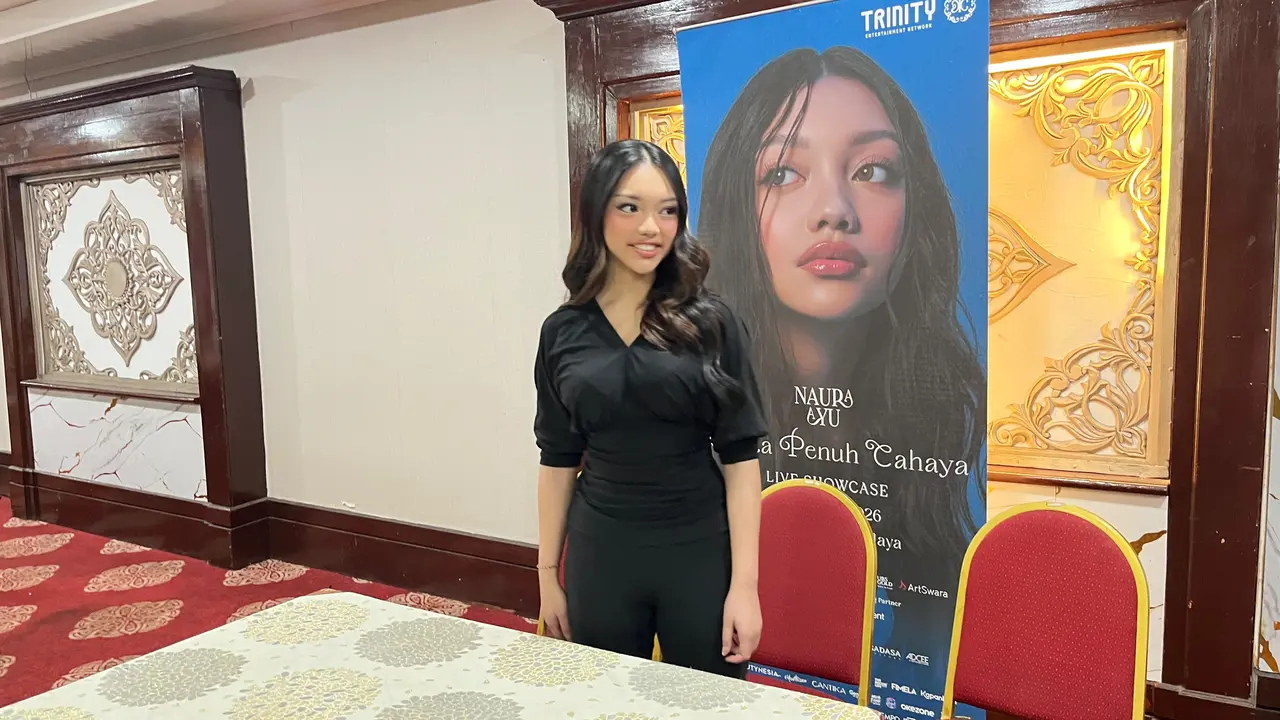Naura Ayu dalam syukuran Showcase "Cerita Penuh Cahaya" yang diselenggarakan di kawasan Jakarta Selatan, pada (12/8/2026). (Liputan6.com/Afradhiya N.R)