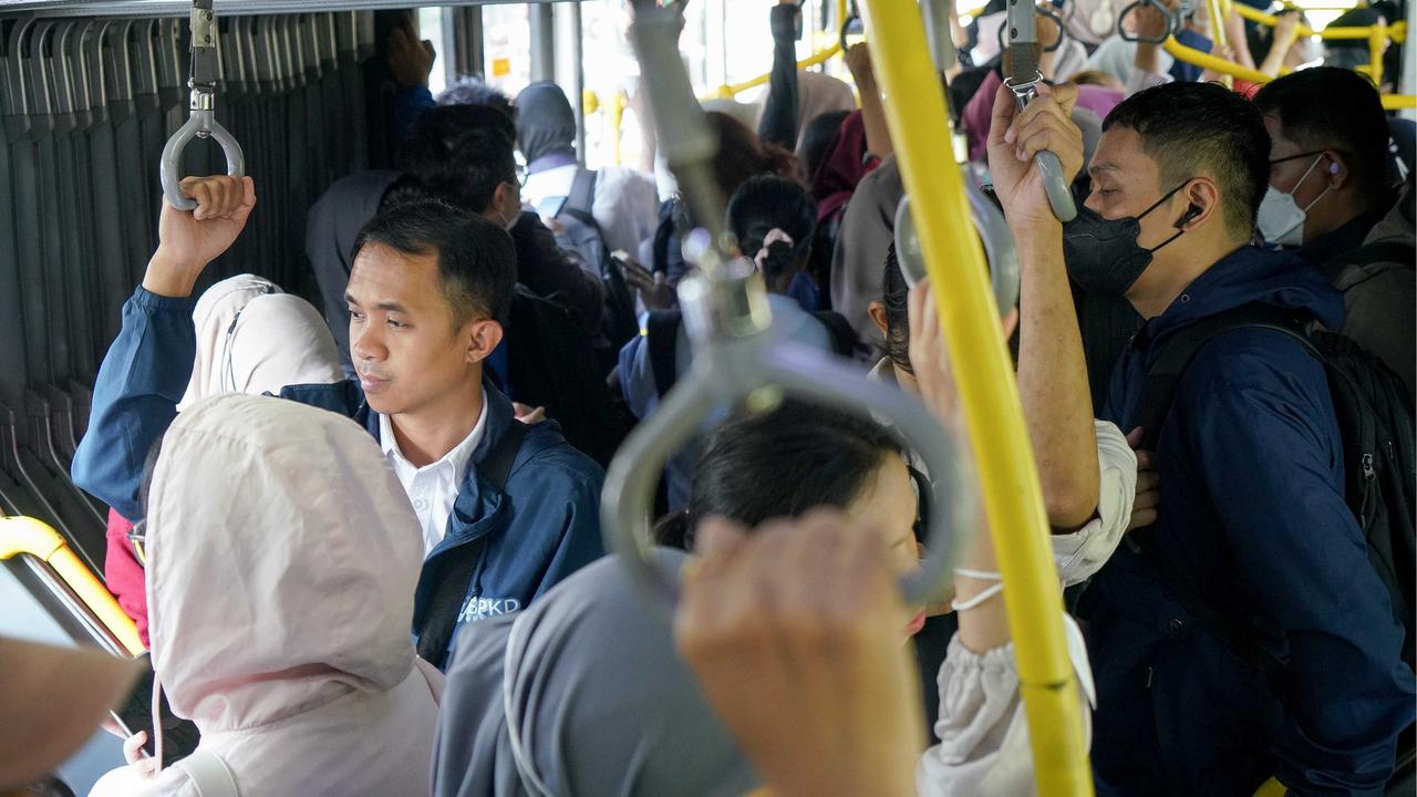 ASN Pemprov DKI diwajibkan naik transportasi umum setiap Rabu