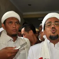 Akun Twitter FPI Karaoke merupakan akun parodi yang membuat rombongan Front Pembela Islam seolah-olah bernyanyi :D