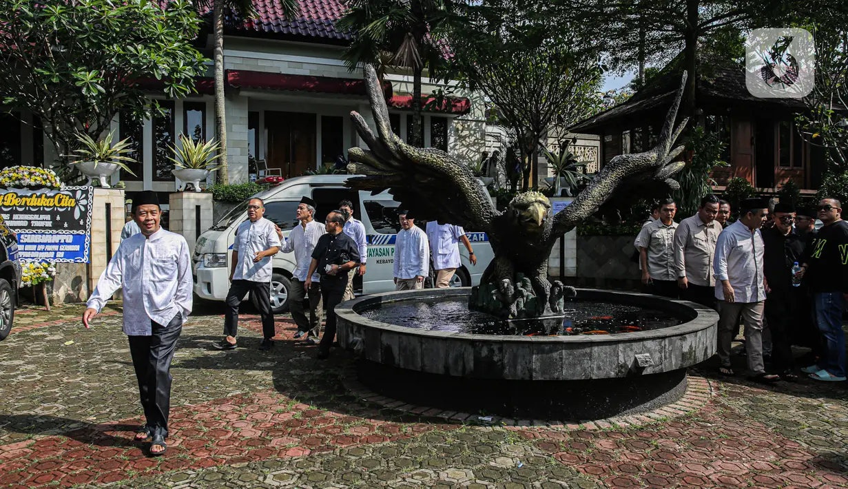 Pria 66 tahun ini sempat menjalani perawatan di Rumah Sakit Mount Elizabeth, Singapura selama 6 bulan. (Liputan6.com/Faizal Fanani)