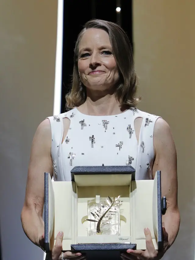 Jodie Foster dalam Festival Film Cannes 2021. (Vianney Le Caer/Invision/AP)