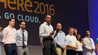 Founder dan CTO Aruba Networks, Keerti Melkote saap menutup sesi keynote APAC Atmosphere 2016 di MICE, Marina Bay Sands, Singapura, Rabu (28/9/2016).