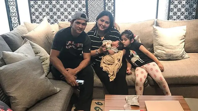 Audy Item dan Iko Uwais