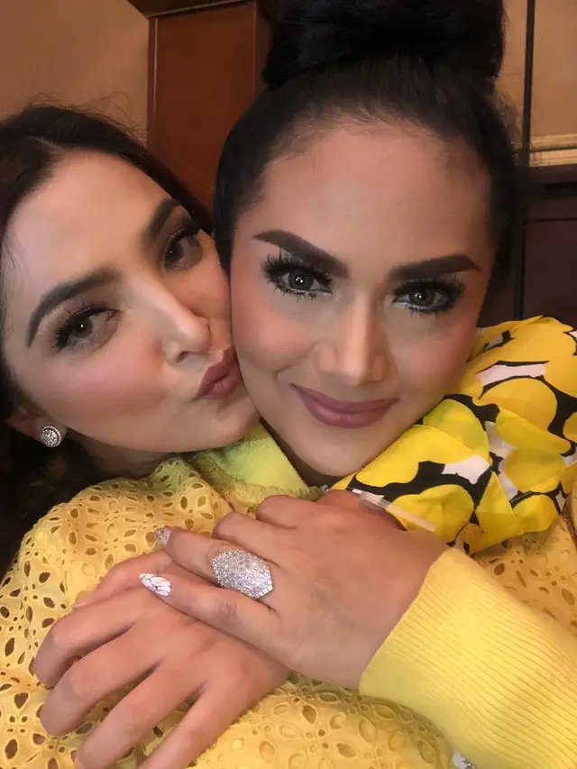 Ashanty dan Kridayanti