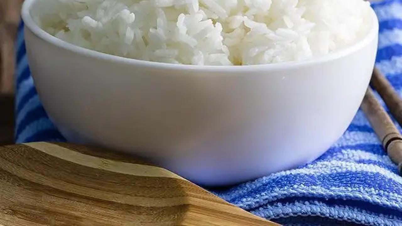 Perbedaan Kandungan Nutrisi pada Nasi Panas dan Nasi Dingin