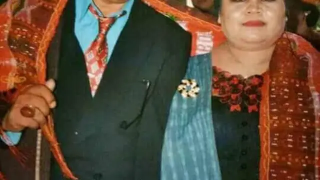 [Bintang] Mengharukan, Pria Ini Meninggal saat Memeluk Jenazah Sang Istri