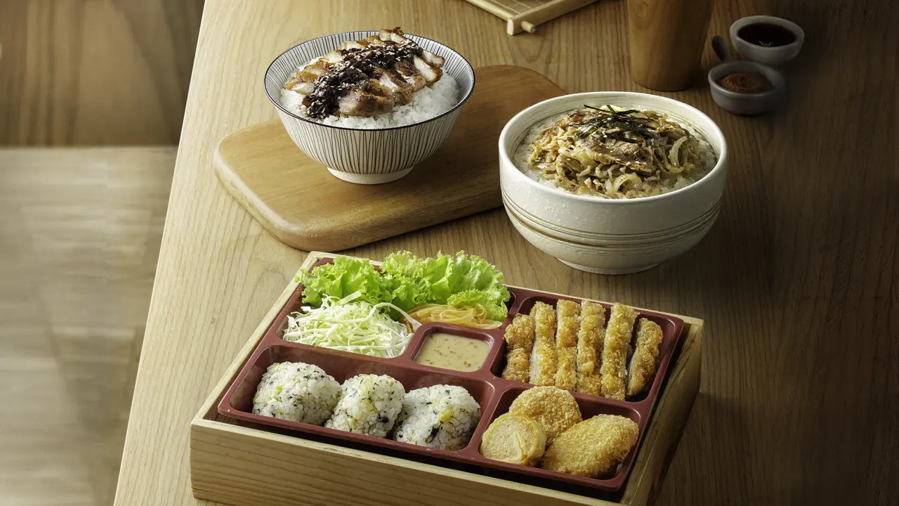 Menikmati Momen Akhir Tahun dengan Cita Rasa Gurih dari Menu Khas Jepang