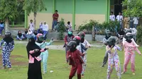 Battle dance campursari Sobat Ambyar SMA Negeri 1 Sigaluh, Banjarnegara, Jawa Tengah. (Foto: Liputan6.com/Heni untuk Muhamad Ridlo)