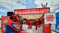 Telkomsel menghadirkan pengalaman akses jaringan 5G di Papua melalui pembukaan Telkomsel 5G Experience Center di Stadion Lucas Enembe Papua (Foto: Corpcomm Telkomsel).