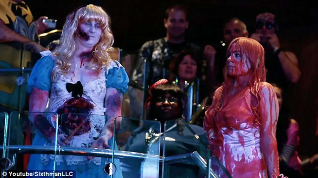 Pelayaran Bertema Zombie untuk Fans The Walking Dead.