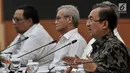 Wakil Ketua Badan Pemenangan (BPN) Prabowo-Sandi Priyo Budi Santoso memberikan keterangan usai menggelar rapat finalisasi debat capres-cawapres pertama di Gedung KPU, Jakarta, Senin (7/12). (Merdeka.com/ Iqbal S. Nugroho)