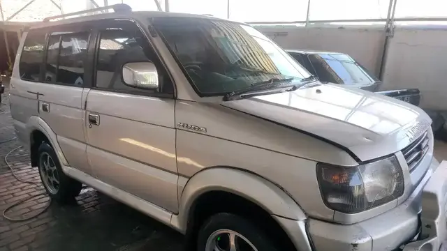 Mitsubishi Kuda