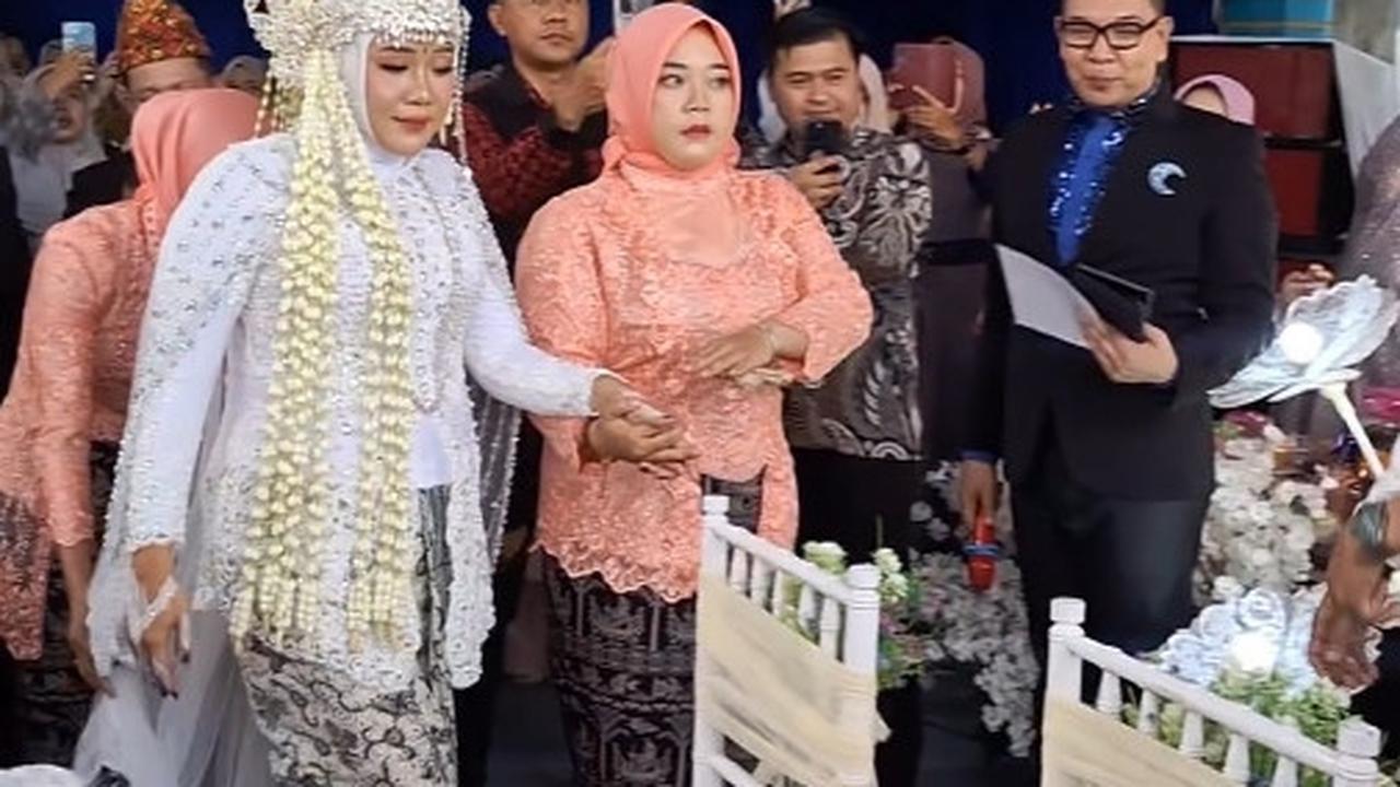 Ayu Kartika Seorang Dokter