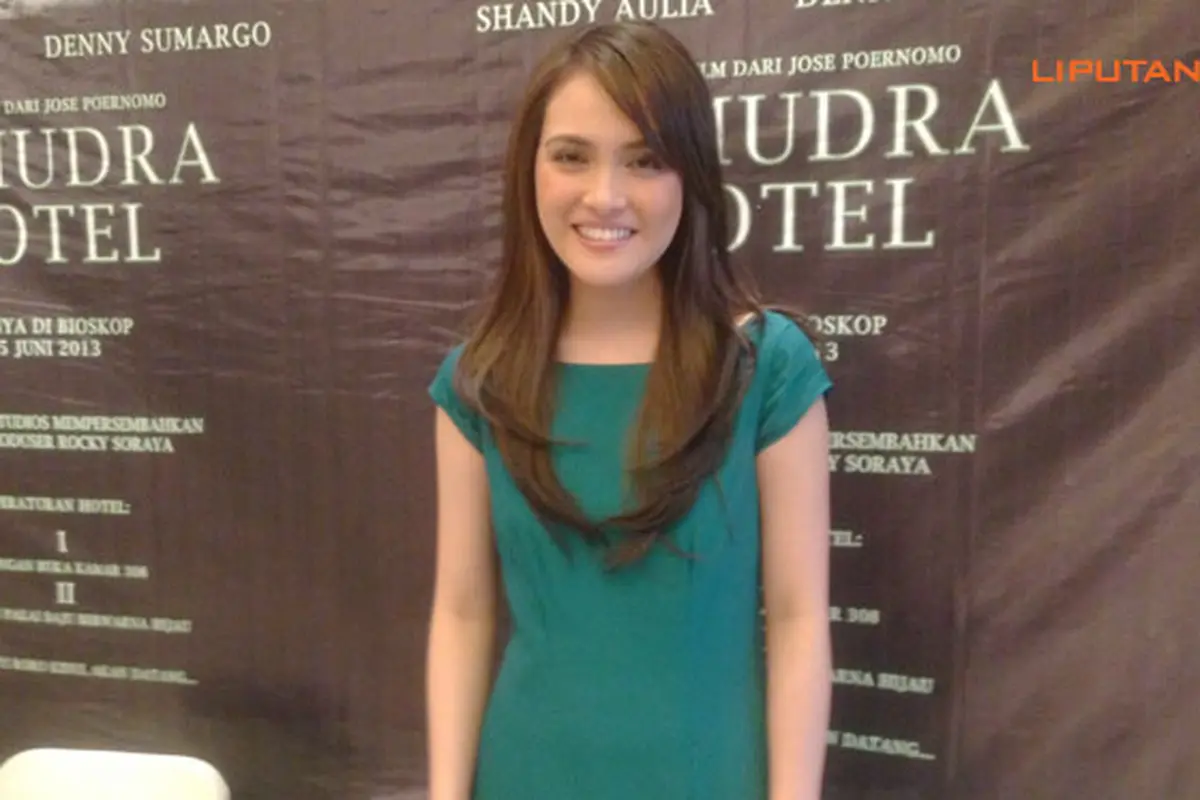 sandy-aulia-fashion-130224c