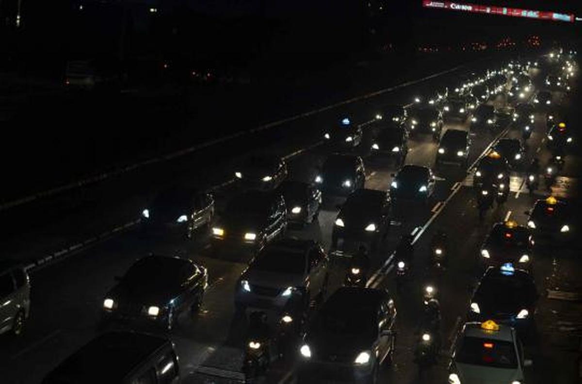 Hemat energi di Jakarta (2)