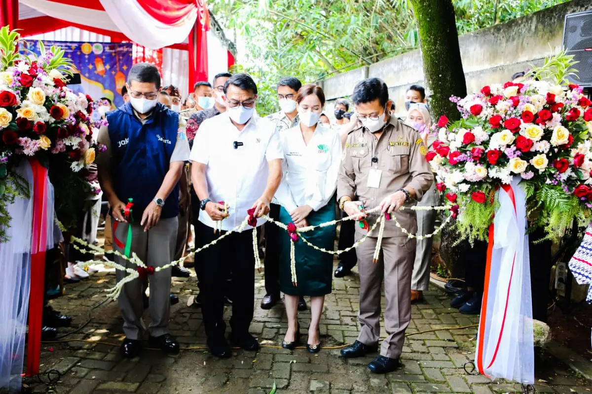 Mentan SYL dan HKTI Resmikan Gebyar Bazaar Sembako Murah Ramadan di Jakarta