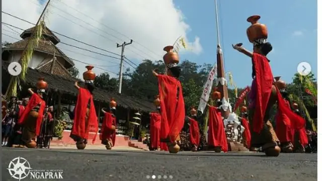 Tari Buyung di Kabupaten Kuningan