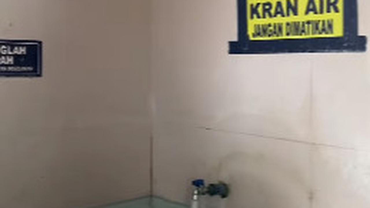Hanya di Lokasi Ini Air Melimpah Kran