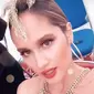 Cinta Laura tampil di Jember Fashion Carnaval 2019. (Screenshot Instagram Story @claurakiehl/Putu Elmira)