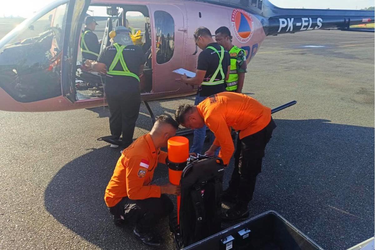 FOTO: Helikopter Hilang Kontak Ditemukan, 8 Korban Meninggal Dunia