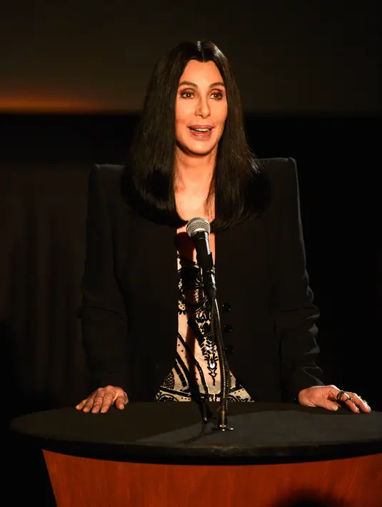 "Namun aku paling membencinya karena ia menghancurkan negeri ini. Dan ini butuh banyak generasi untuk membenahinya. Itu juga jika bisa," sambungnya. (FRAZER HARRISON / GETTY IMAGES NORTH AMERICA / AFP)