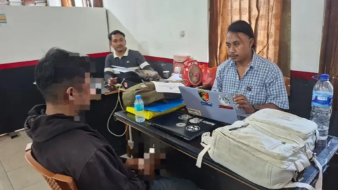 Bos Retail di Sumba Timur NTT Ditikam Pegawainya saat Tidur, Brankas Berisi Uang Toko Dibawa Kabur
