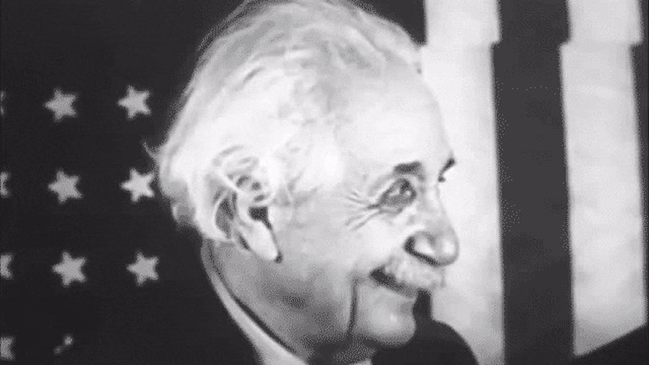 Kebanggaan Einstein