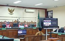 Kasus Pemotongan Insentif Pajak Pegawai: Eks Bupati Sidoarjo Didakwa Terima Rp1,46 M & Tak Ajukan Eksepsi