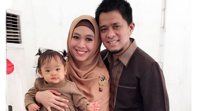 Oki Setiana Dewi Buktikan Diri Kuliah Di Ummul Quro Mekah Showbiz Liputan6 Com