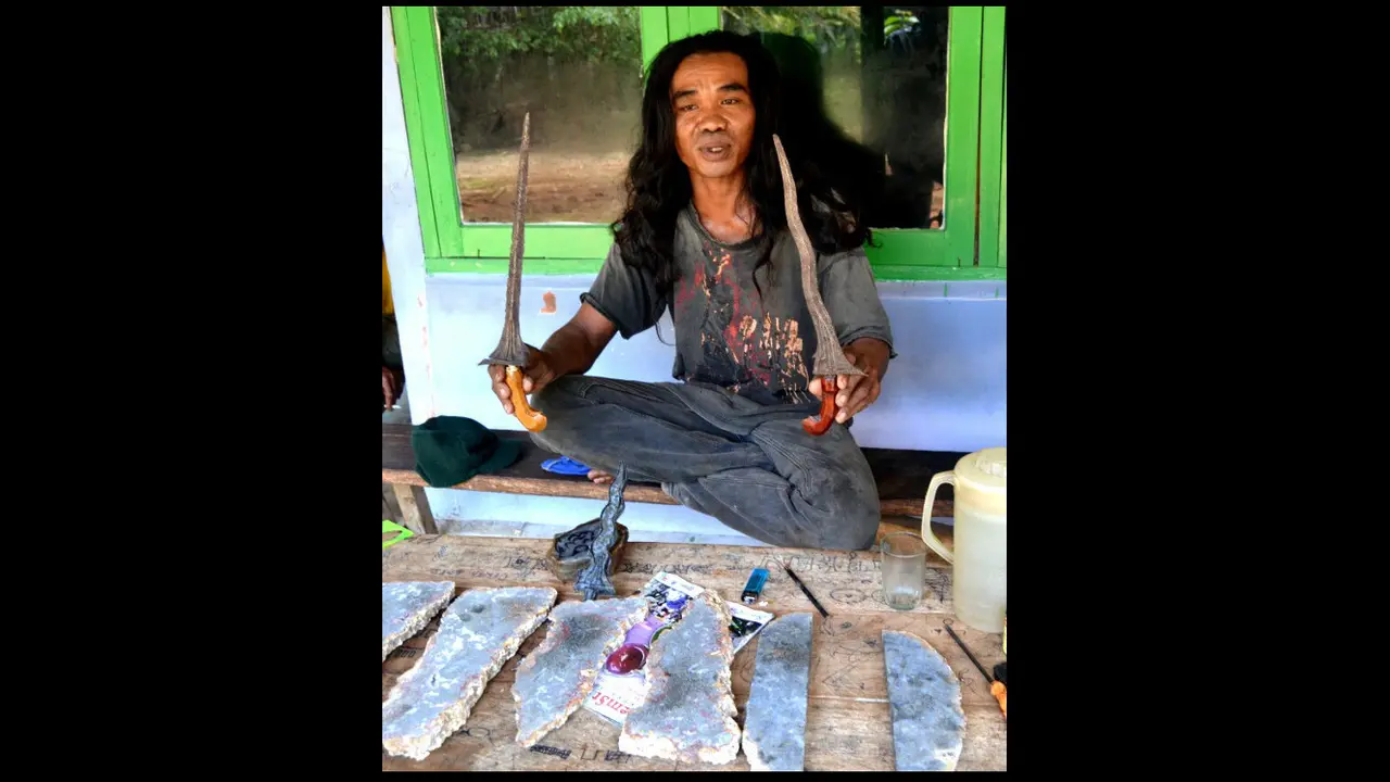 Keris Batu Akik - Mpu Gondrong 0215
