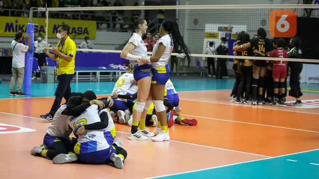 Foto: Tundukkan Gresik Petrokimia Pupuk Indonesia, Tim Putri Bandung Bjb Tandamata Juara PLN Mobile Proliga 2022