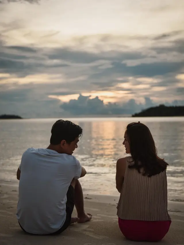 [Fimela] Surya Insomnia dan Tyara Renata