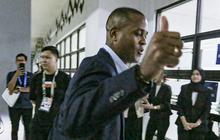 FOTO: Patrick Kluivert, Alex Pastoor, Gerald Vanenburg, dan Denny Landzaat Saksikan Langsung Laga Persija Vs PSBS