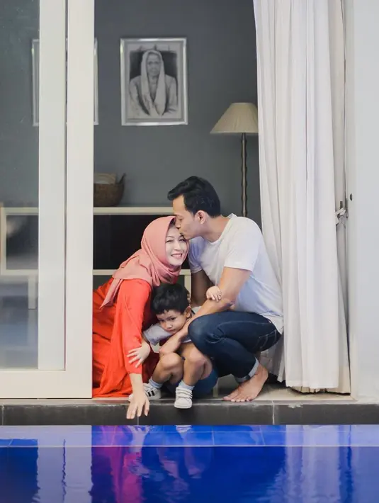 Fedi Nuril dan Vanny Widyasasti (Instagram/fedinuril)