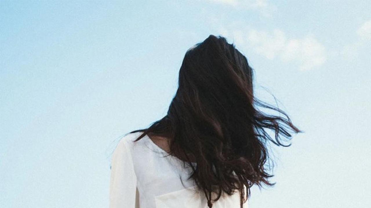 Ilustrasi Rambut Panjang