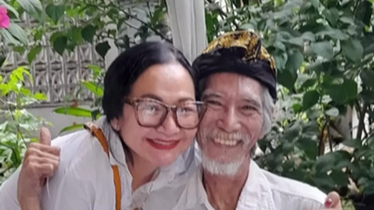Foto-foto Halal Bihalal Keluarga Besar Trah Koeswoyo, Penampilan Yok Koeswoyo di Usia 80 Tahun Jadi Sorotan